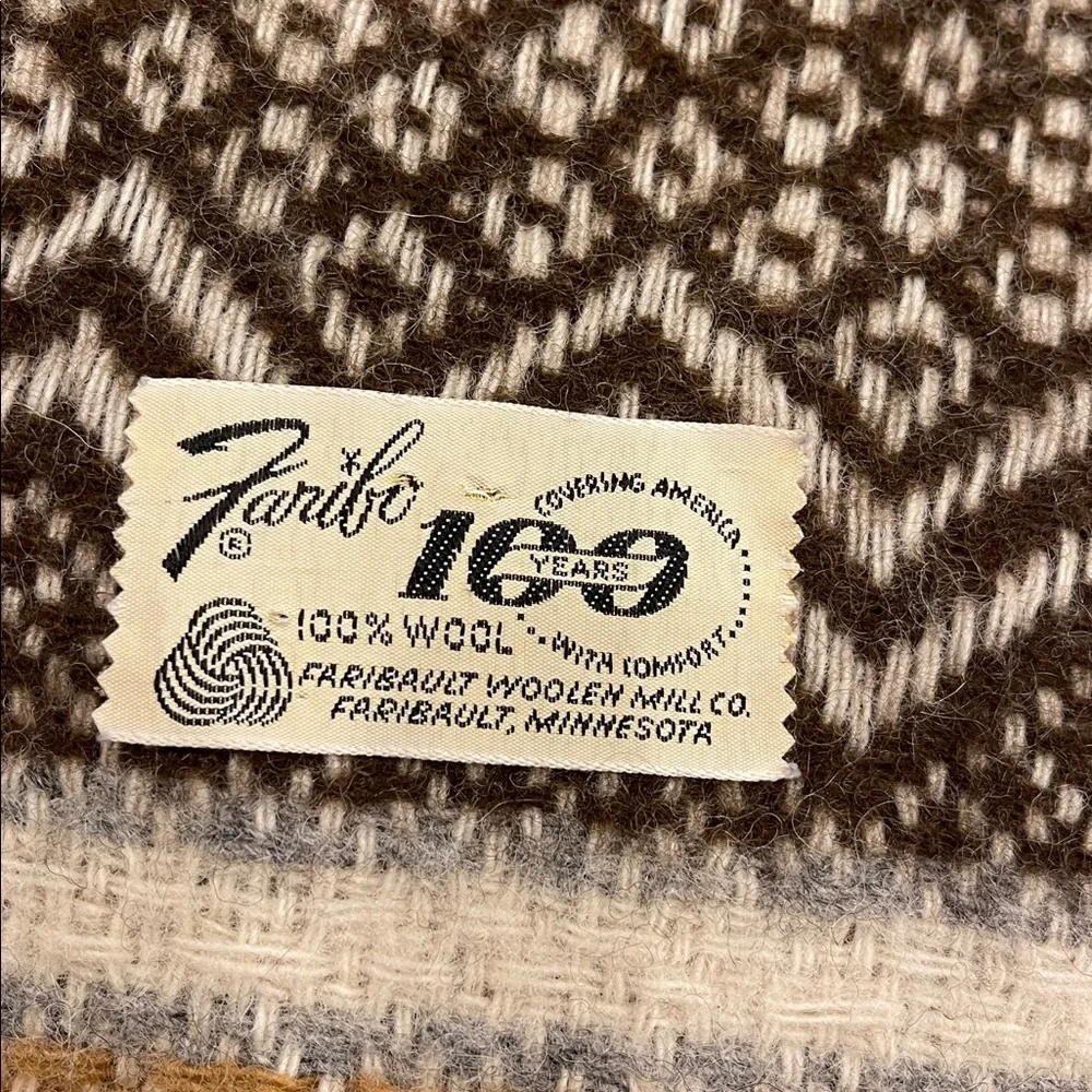 Vintage Faribo 100% Wool Fringe Throw Blanket Gold/Brown Size 50/50